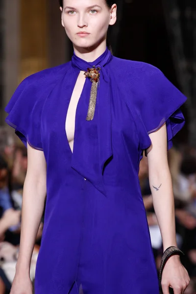 Look 55